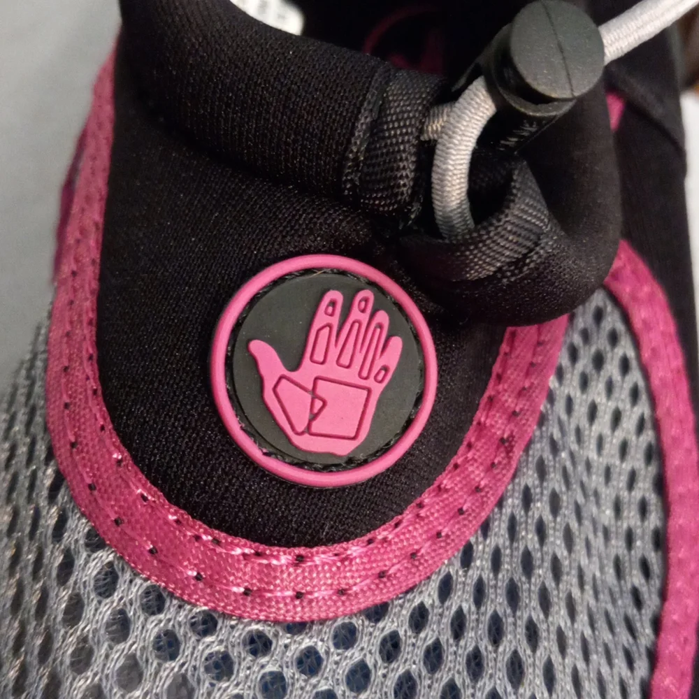 Body Glove Womens Water Shoes Sz 7